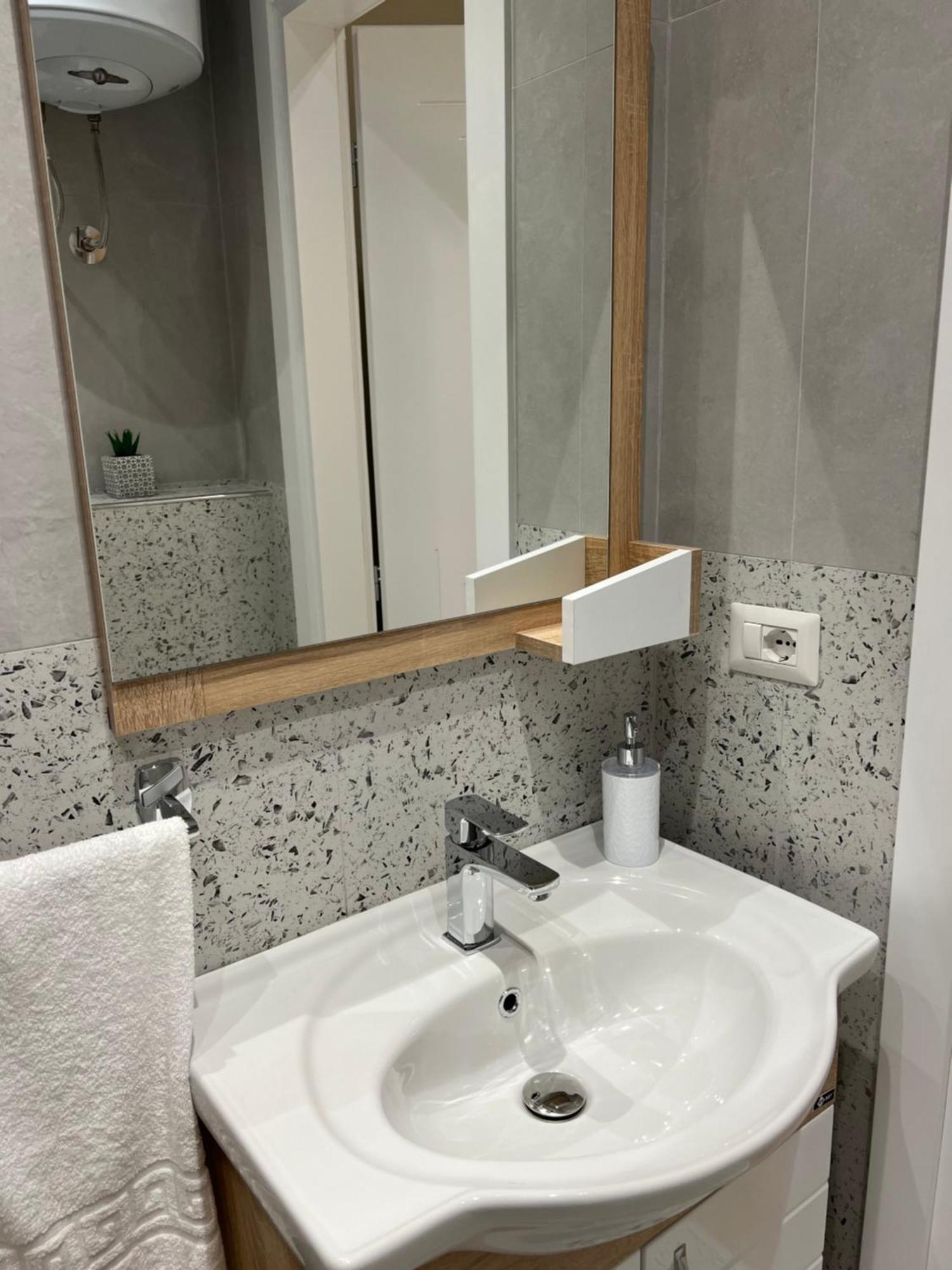Costa Adriatica Apartments Durres Bilik gambar