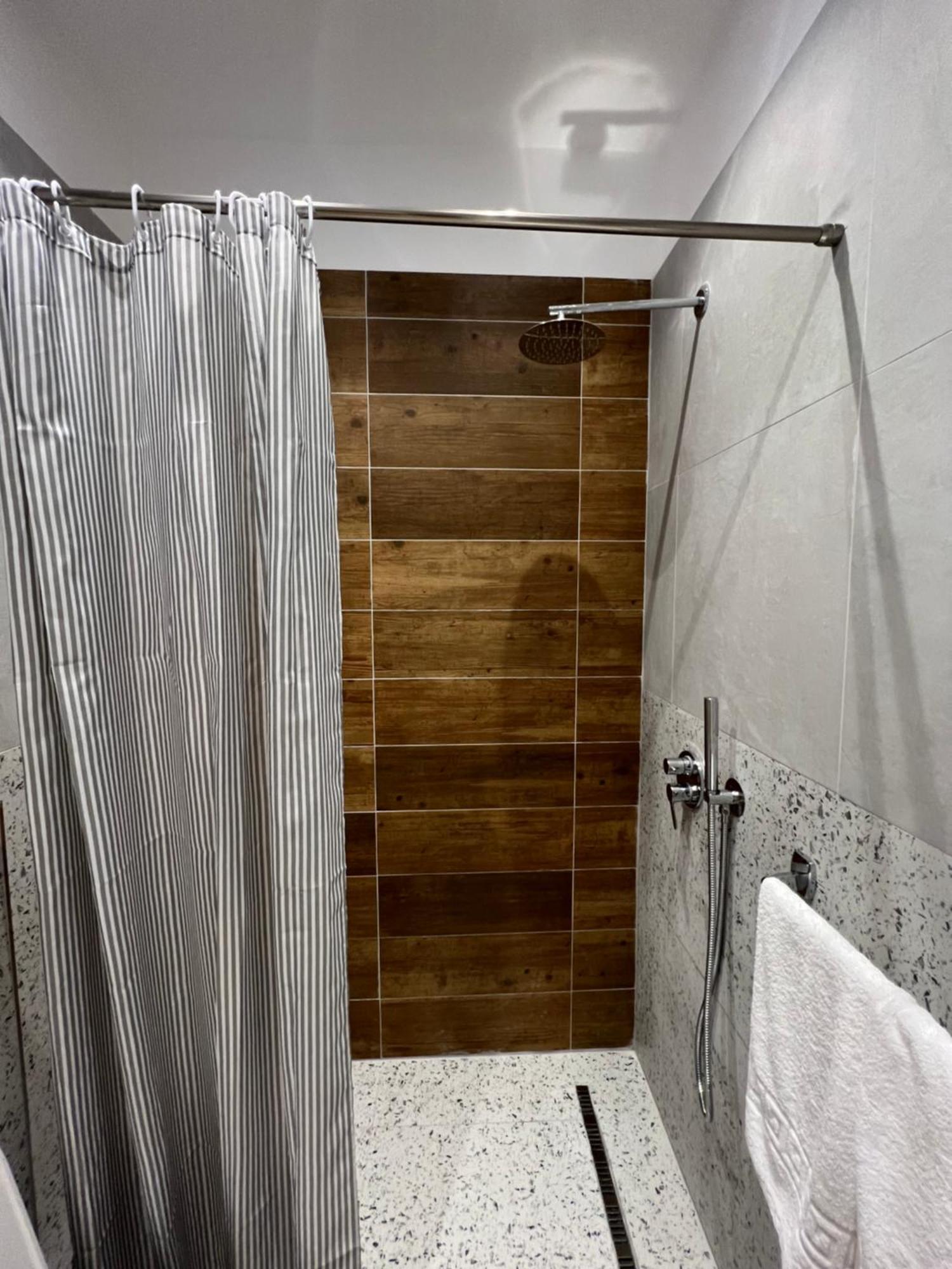 Costa Adriatica Apartments Durres Bilik gambar